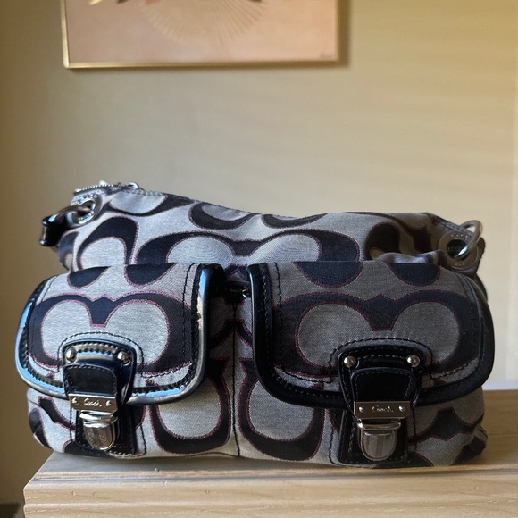 Coach purse - Picture 1 of 1